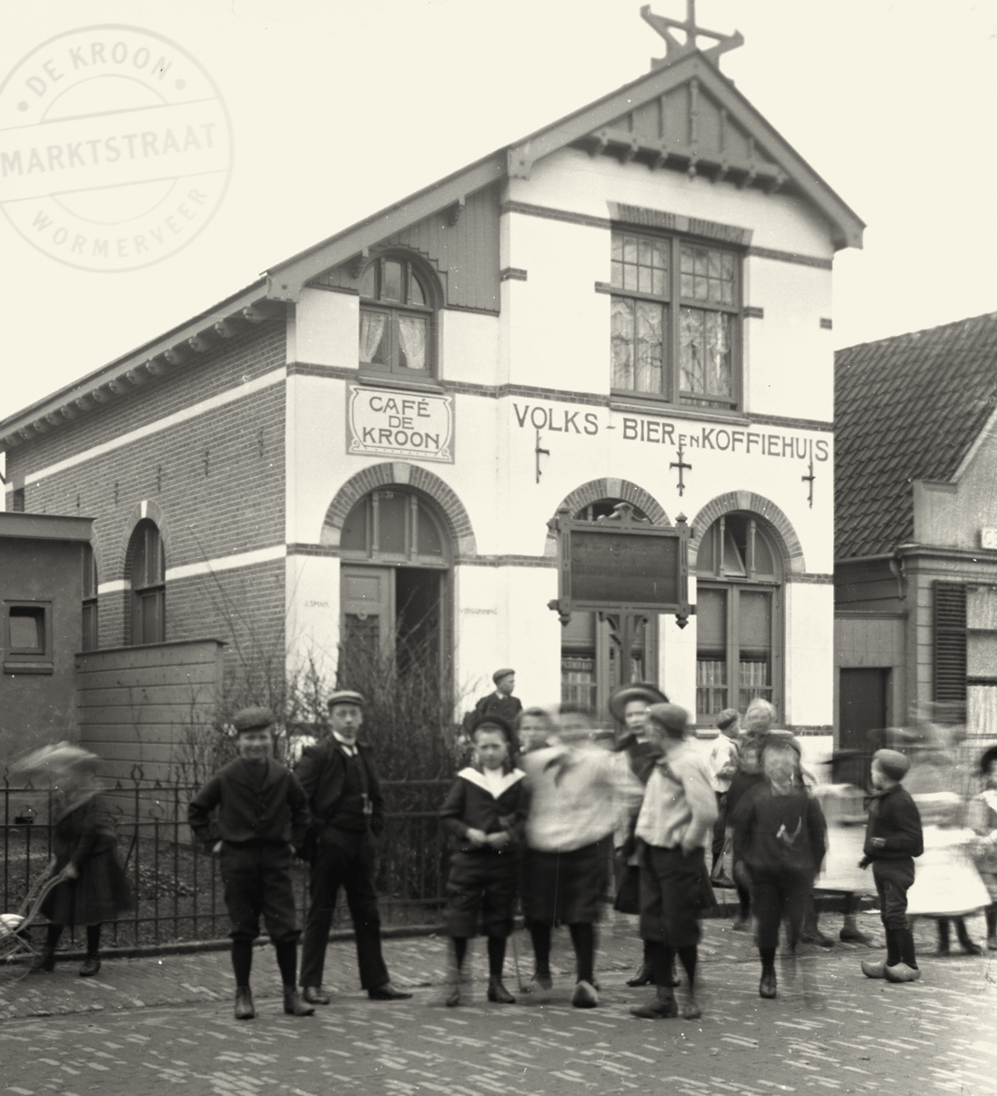 Wormerveer Marktstraat Café De Kroon rond 1900 voorbeeld wand